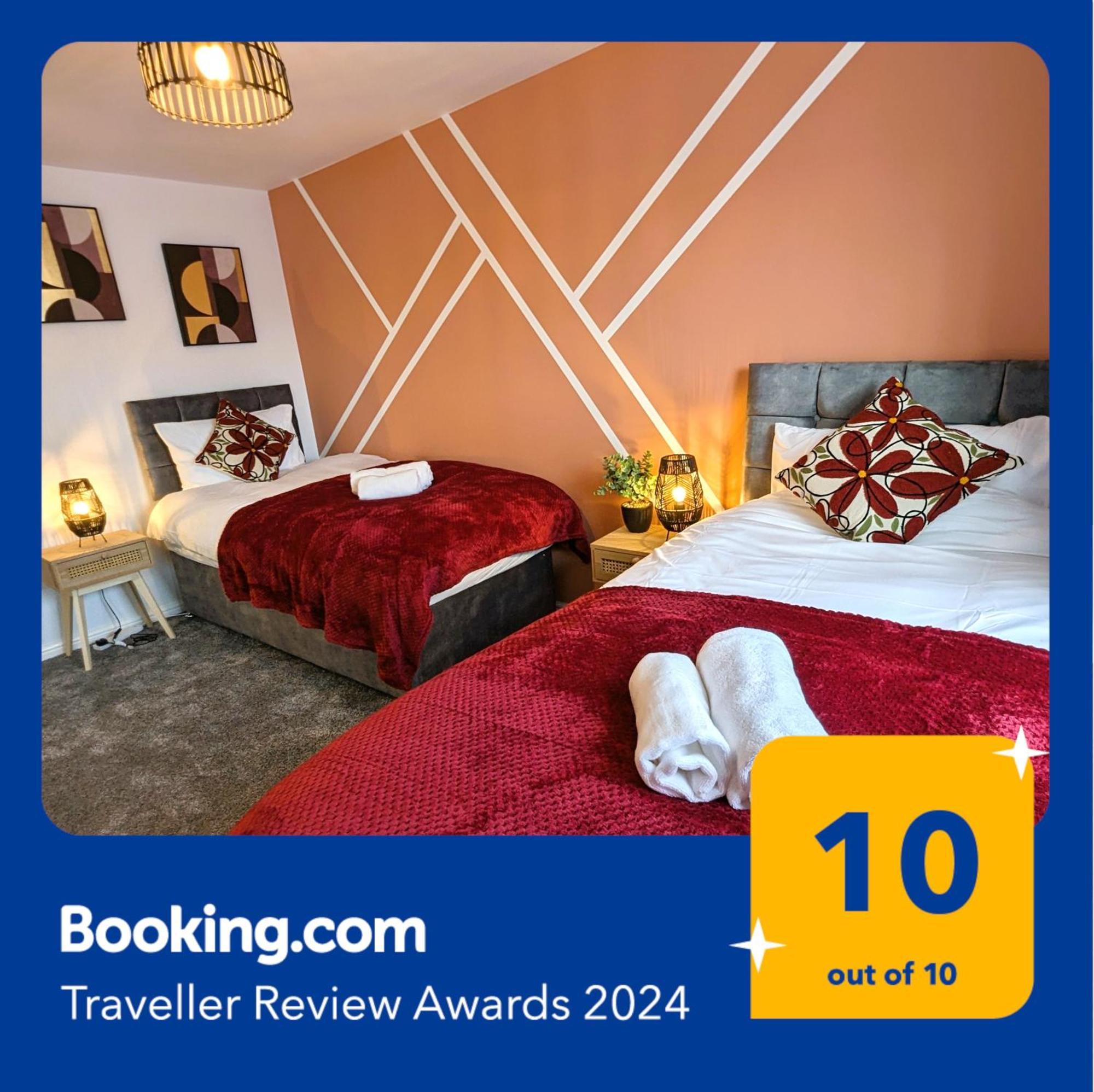 6 Guests * 4 Bedroom * Free Wi-Fi *헌팅던 외부 사진